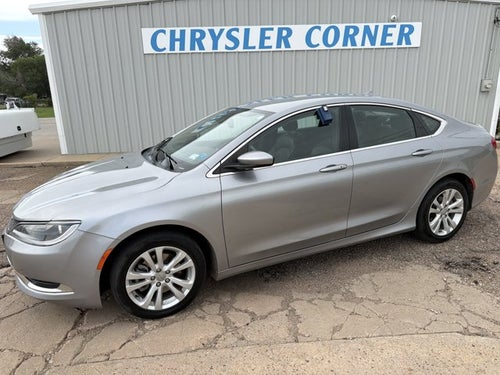 2017 Chrysler 200 Limited Platinum