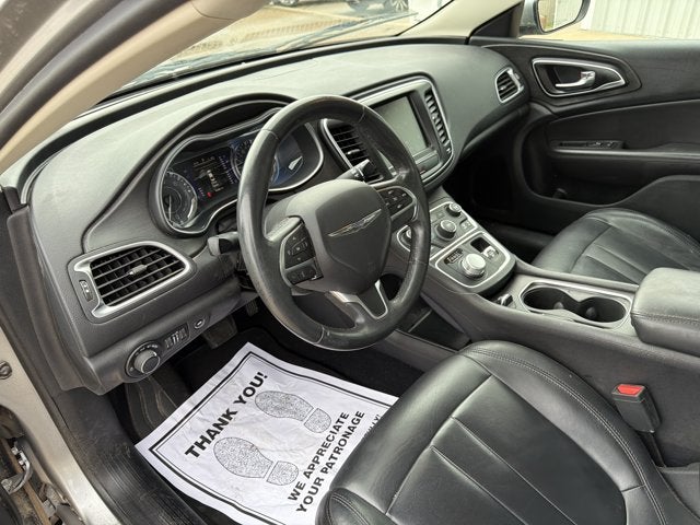 2017 Chrysler 200 Limited Platinum