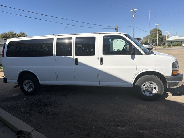 2016 Chevrolet Express 3500 LT