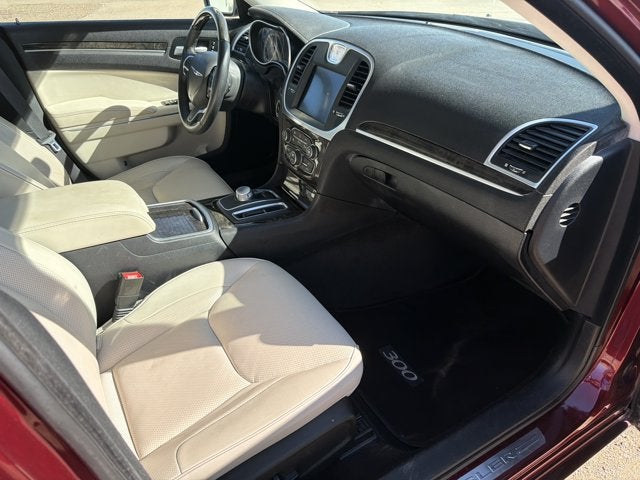 2016 Chrysler 300C 300C
