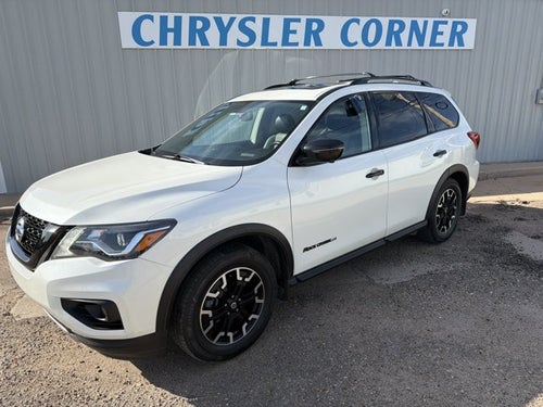 2020 Nissan Pathfinder SL