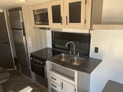 2015 Prow Heartland BH250